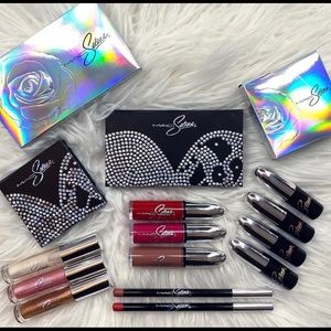 Selena x MAC Collection